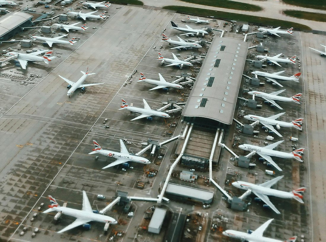 Airport-planes Airplanes in airport